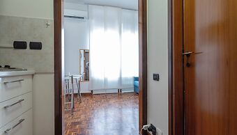 Italianway - Napo Torriani 22 G