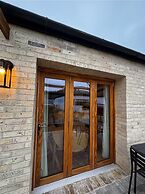 The Stables at Minstrel Court