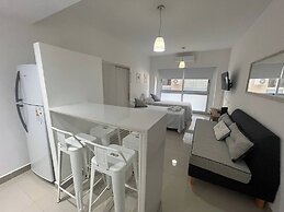 Studio In San Telmo- Paseo De La Cisterna- 529