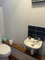 Charming 3BD House W/private Garden - Bristol