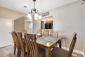 New Mulligans Escape - Community Pool