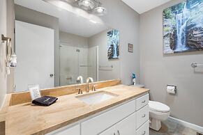 New Mulligans Escape - Community Pool