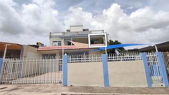 Cozy and Modern Apartment Black & White With Jacuzzi on Terrace