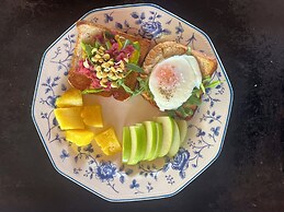 Tree of Life - Hostel