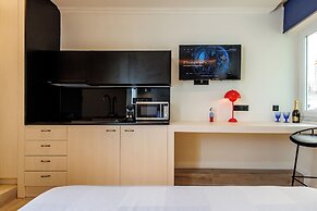 Triple A Apartmemts - Aristofanous 20