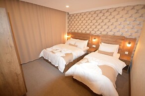 ARSİSA HOTEL