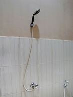 OYO 92826 Penginapan Syariah Faster Inn