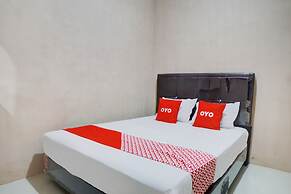 OYO 92826 Penginapan Syariah Faster Inn