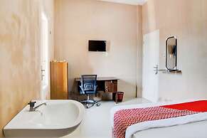 OYO 92826 Penginapan Syariah Faster Inn