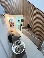 Sunny Hall Flat by EasyHome