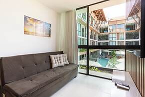 Sunny Hall Flat by EasyHome