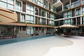 Sunny Hall Flat by EasyHome