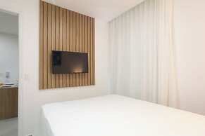 Sunny Hall Flat by EasyHome