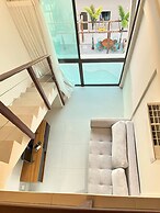 Sunny Hall Flat by EasyHome