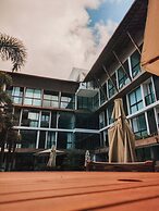 Sunny Hall Flat by EasyHome