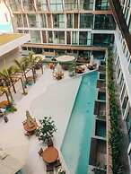 Sunny Hall Flat by EasyHome