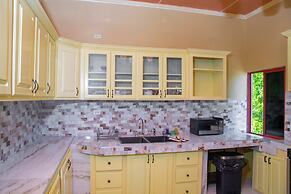 Beach-Pool-Sun-family-6 bedroom getaway