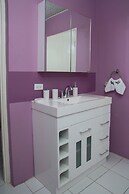 Beach-Pool-Sun-family-6 bedroom getaway