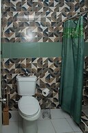 Beach-Pool-Sun-family-6 bedroom getaway