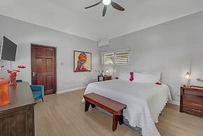 Forever Summer Gorgeous 4BDR Villa