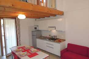 Charming Flat With Swimming Pool