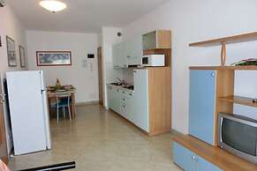 Cozy Apartment 200 m From the Beach - Beahost