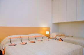 Superb Flat With Balcony Near the Beach - Beahost