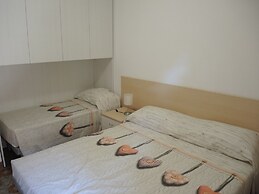 Superb Flat With Balcony Near the Beach - Beahost