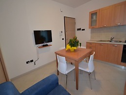 Modern Flat With Private Garden in Rosolina Mare