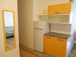 Modern Flat With Terrace - Beahost Rentals