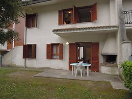 Villa With Garden 250 Meters From the Beach