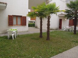 Nice Flat for 6 Guests With Private Garden