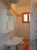 Nice Flat for 6 Guests With Private Garden