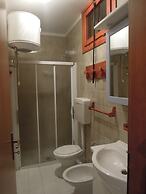 Lovely Holiday Apartment With sea View - Beahost