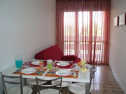 Colourful Flat Next to the Beach - Beahost Rentals