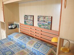 Colourful Flat Next to the Beach - Beahost Rentals