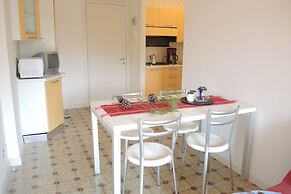 Colourful Flat Next to the Beach - Beahost Rentals