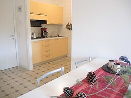 Colourful Flat Next to the Beach - Beahost Rentals