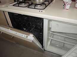 Lovely Apartment in Bibione With Swimming Pool