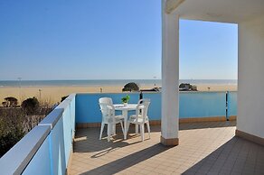 Seafront View Studio in Bibione - Beahost