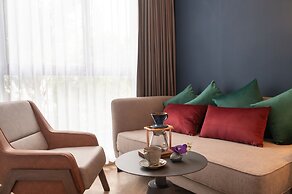 Ten Six Hundred, Chao Phraya, Bangkok by Preference, managed by The As