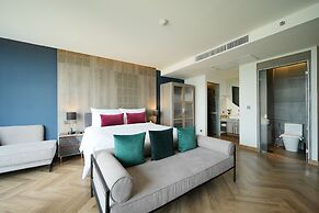 Ten Six Hundred, Chao Phraya, Bangkok by Preference, managed by The As