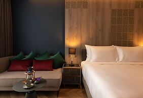 Ten Six Hundred, Chao Phraya, Bangkok by Preference, managed by The As