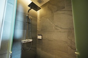 Ten Six Hundred, Chao Phraya, Bangkok by Preference, managed by The As