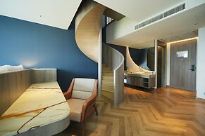 Ten Six Hundred, Chao Phraya, Bangkok by Preference, managed by The As