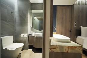 Ten Six Hundred, Chao Phraya, Bangkok by Preference, managed by The As