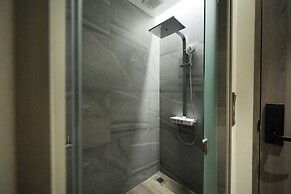 Ten Six Hundred, Chao Phraya, Bangkok by Preference, managed by The As