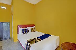 SPOT ON 92827 Anisah Adil Homestay SyariahNearsmart Kampung Desa Pakis