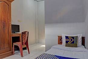 SPOT ON 92834 Wisma Dira Tiara Syariah