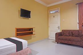 Capital O 92836 Villa Kampoeng Katineung